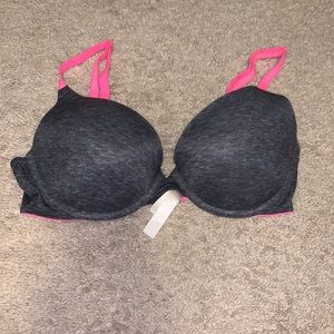 VS pink push up bra